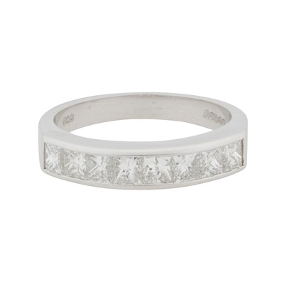 Lot 355 - A gold and diamond ring, circa 1998