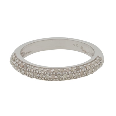 Lot 58 - A diamond half eternity ring