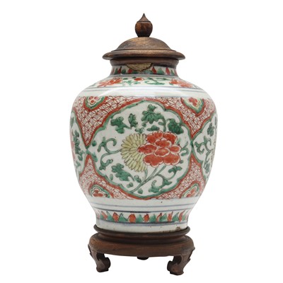 Lot 40 - A Chinese wucai 'floral' jar, Transitional period, 17th century