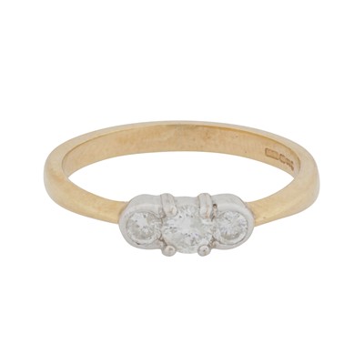 Lot 456 - A three-stone brilliant cut diamond ring