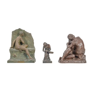 Lot 83 - A Grand Tour type bronze figure of Boy with Thorn after the classical