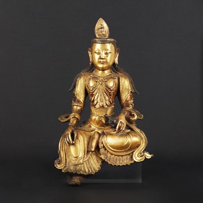 Lot 103 - A fine and rare Chinese gilt-bronze figure of Water-Moon Guanyin, Ming dynasty, 17th century