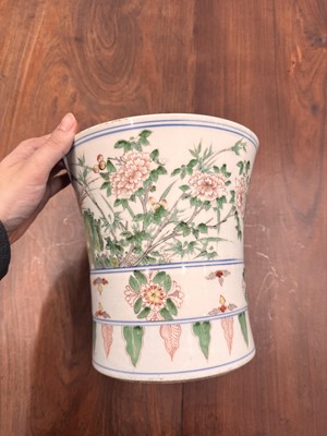 Lot 43 - A Chinese wucai beaker vase, gu, Qing dynasty, Shunzhi period