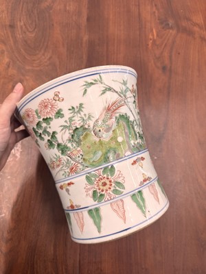 Lot 43 - A Chinese wucai beaker vase, gu, Qing dynasty, Shunzhi period