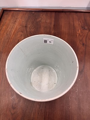 Lot 43 - A Chinese wucai beaker vase, gu, Qing dynasty, Shunzhi period