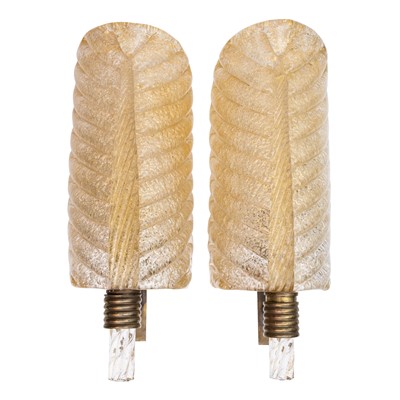 Lot 330 - Tomaso Buzzi (Italian 1900-1981) for Venini, Italy