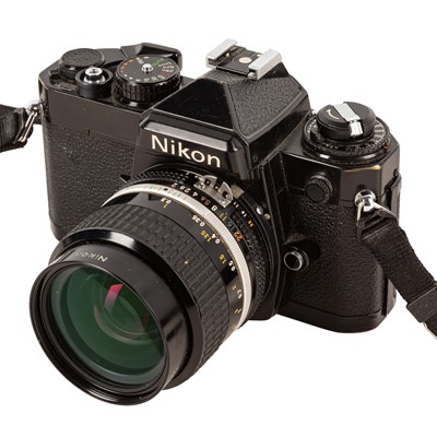 Lot 280 - Nikon