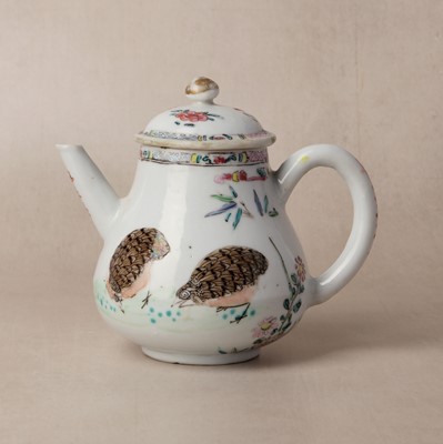 Lot 169 - A Chinese famille-rose 'quails' teapot, Qing dynasty, Yongzheng period