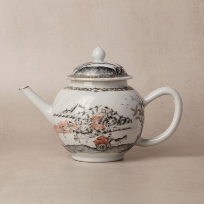 Lot 168 - A rare Chinese export en-grisaille 'sorghum harvesting' teapot, Qing dynasty, Qianlong period