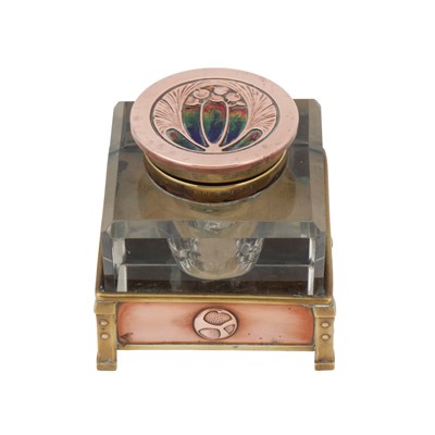 Lot 36 - Arts and Crafts, British