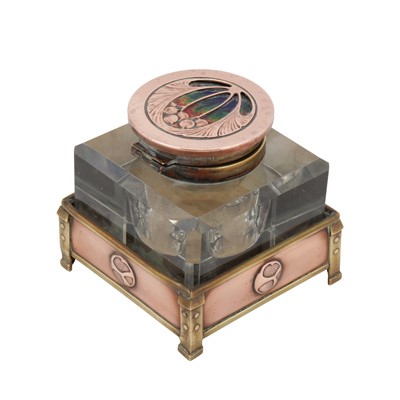 Lot 36 - Arts and Crafts, British
