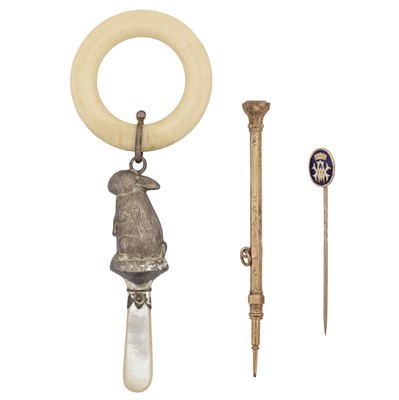Lot 424 - A group of miscellaneous items