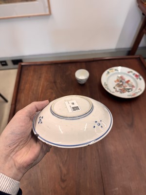 Lot 44 - A Chinese blue and white 'frog and butterfly' dish, Ming dynasty, Tianqi period