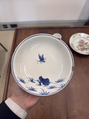 Lot 44 - A Chinese blue and white 'frog and butterfly' dish, Ming dynasty, Tianqi period