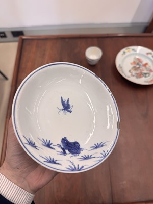 Lot 44 - A Chinese blue and white 'frog and butterfly' dish, Ming dynasty, Tianqi period