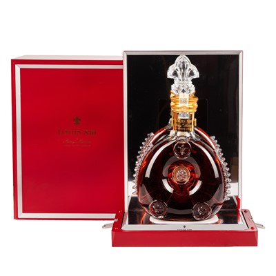 Lot 296 - Remy Martin Louis XIII - 1 bottle in presentation box