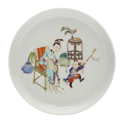 Lot 637 - A Chinese famille-rose 'lady and child' dish, 19th/20th century