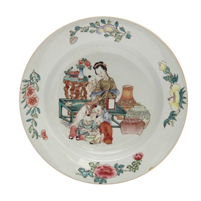 Lot 189 - A Chinese ruby-back famille-rose 'figural' dish, Qing dynasty, Qianlong period