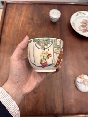Lot 57 - A Chinese famille-rose bowl and cover, Qing dynasty, Daoguang mark and of the period