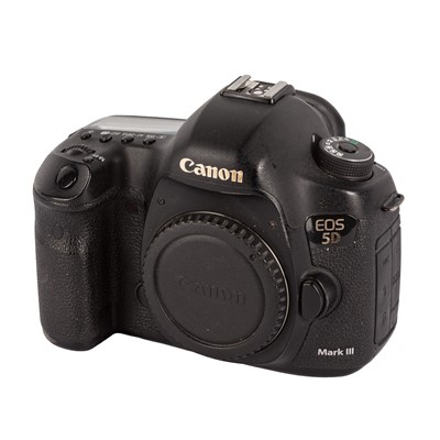 Lot 102 - Canon