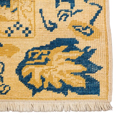 Lot 61 - A fine Arts & Crafts design carpet