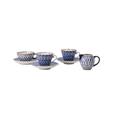 Lot 181 - A Lomonosov porcelain blue and white part tea service, 20th century