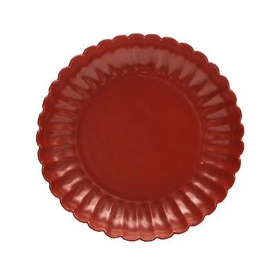 Lot 651 - A Chinese coral-red enamelled 'chrysanthemum' dish, 19th/20th century