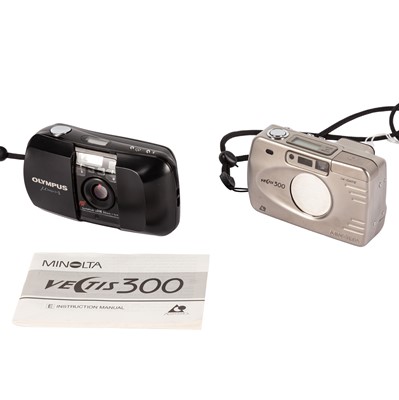 Lot 111 - Two Compact Film Cameras