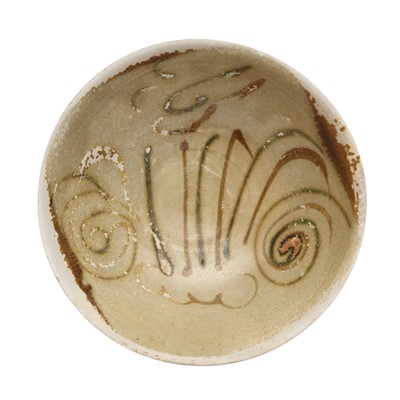 Lot 674 - A Chinese changsha polychrome decorated bowl, Tang dynasty