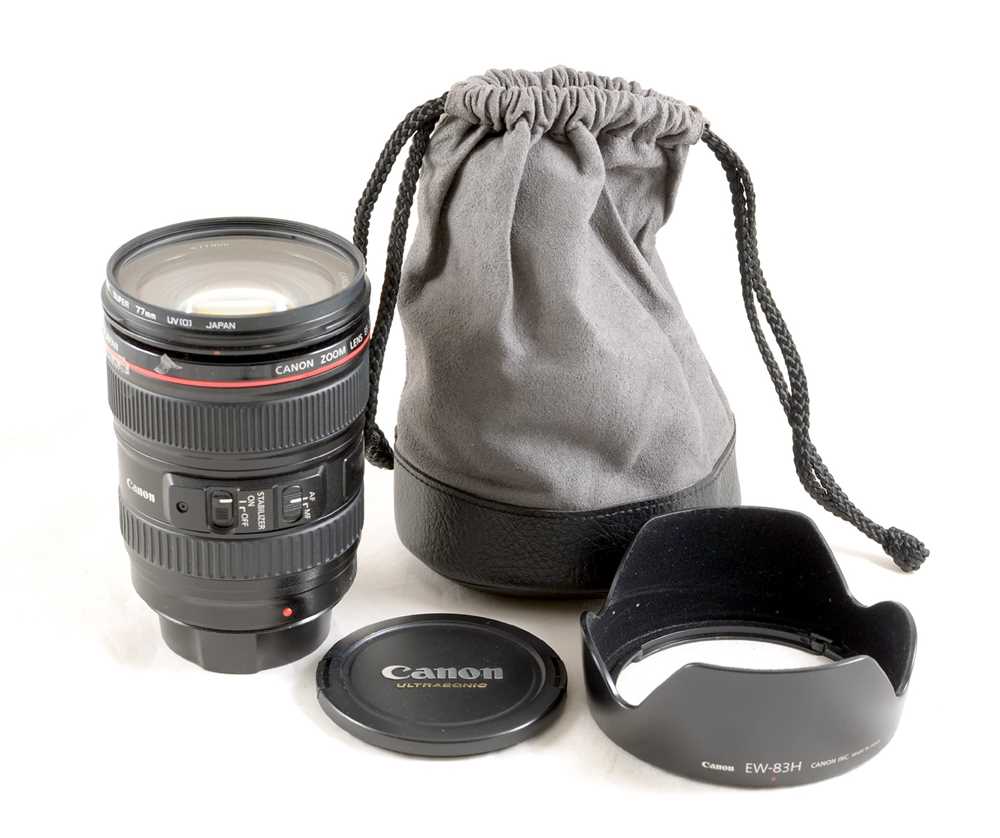 Lot 99 - Canon EF 24-105mm f4 L IS Lens.