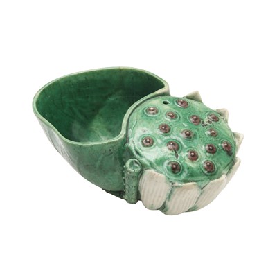 Lot 31 - A Chinese sancai 'lotus pod' brush washer, Qing dynasty, Kangxi period