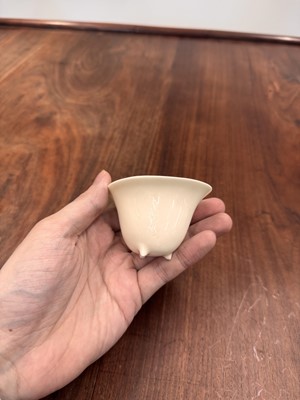 Lot 90 - Two Chinese Dehua inscribed cups, Qing dynasty, 17th/18th century