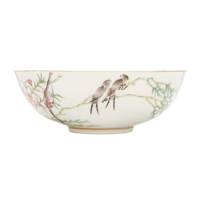 Lot 416 - A fine Chinese famille-rose 'magpies and blossoms' bowl, early 20th century, Qinghua zhenpin mark
