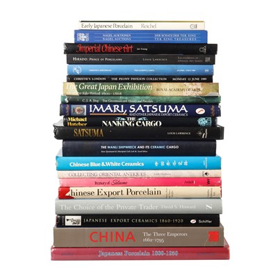 Lot 781 - A group of Chinese art reference books