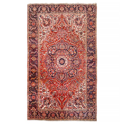 Lot 17 - A fine Heriz carpet, north-west Persia
