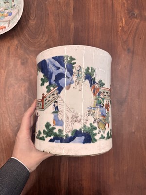 Lot 42 - A large Chinese wucai 'Washing the Elephant' brush pot, bitong, Transitional period