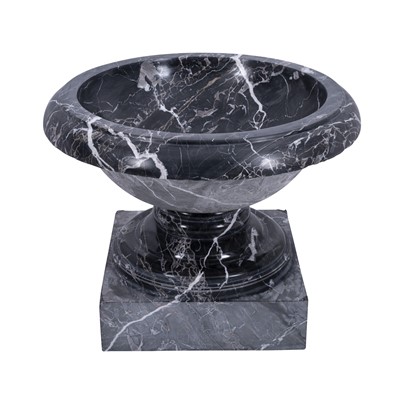 Lot 96 - A Venato Nero marble planter