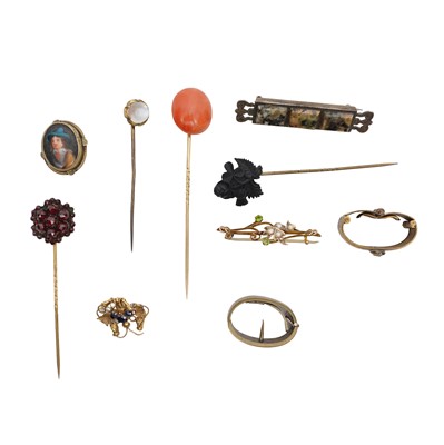 Lot 467 - A group of jewellery