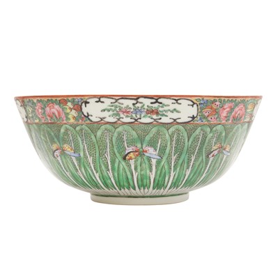 Lot 635 - A Chinese Canton famille-rose 'cabbage' punch bowl, Qing dynasty, 19th century