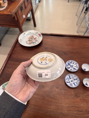 Lot 22 - A fine pair of Chinese famille-verte ‘Lady and boy’ dishes, Qing dynasty, Kangxi period