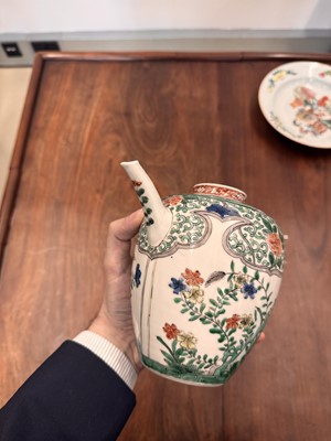 Lot 23 - A Chinese famille-verte 'floral' teapot, Qing dynasty, Kangxi period
