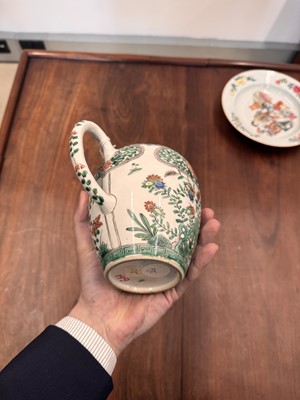 Lot 23 - A Chinese famille-verte 'floral' teapot, Qing dynasty, Kangxi period
