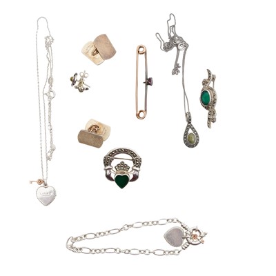 Lot 498 - A group of jewellery