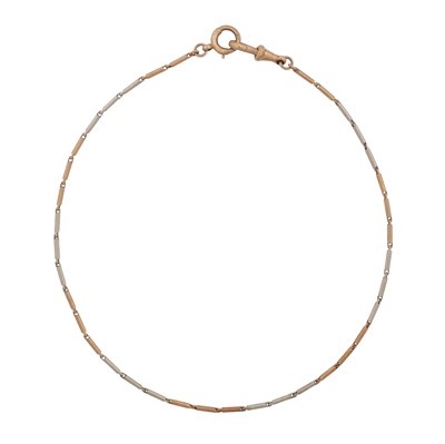 Lot 426 - A bar link fob chain