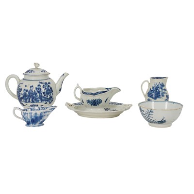 Lot 157 - A mixed group of First Period Worcester Blue & White Porcelain