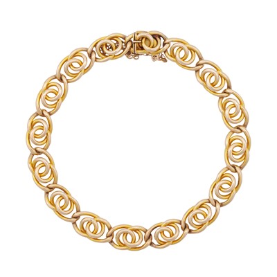 Lot 296 - A fancy link chain bracelet