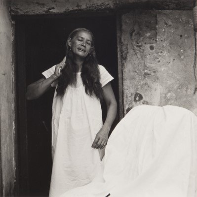 Lot 99 - Mariana Yampolsky (1925-2002)