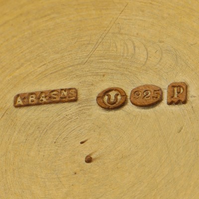 Lot 18 - France circa 1930 with import marks for London 1930 by Andrew Barrett and Sons