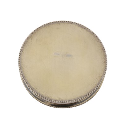 Lot 18 - France circa 1930 with import marks for London 1930 by Andrew Barrett and Sons