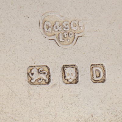 Lot 42 - London 1939 by Goldsmiths and Silversmiths